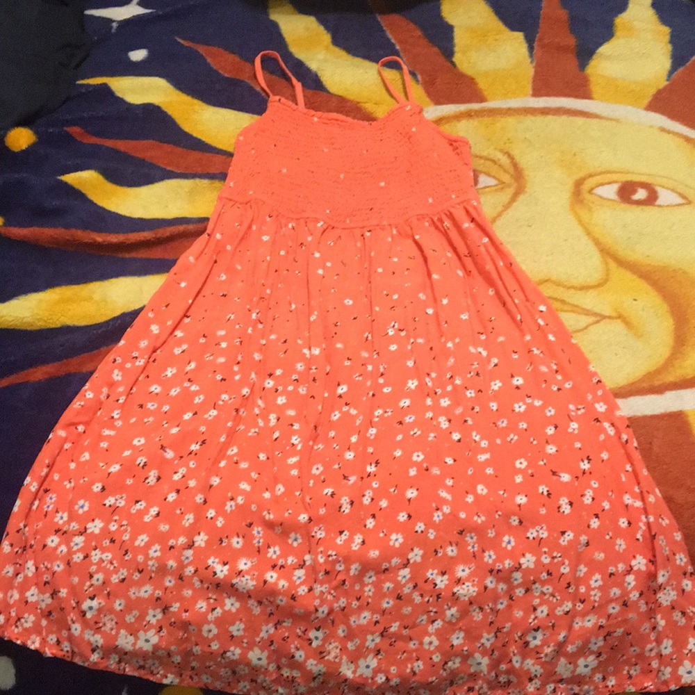 Short summer dress with flowers.